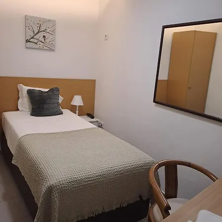 Pensión Largo Da Fonte 3*