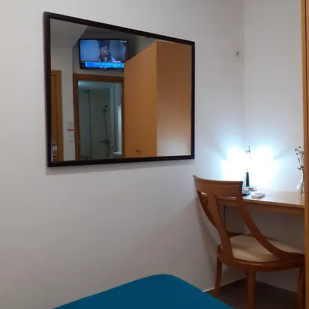 Largo Da Fonte Guest house
