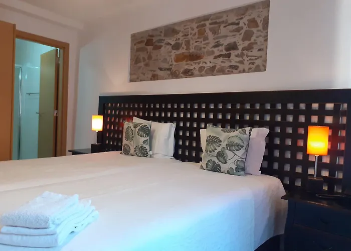 Vendégház Largo Da Fonte Sertã