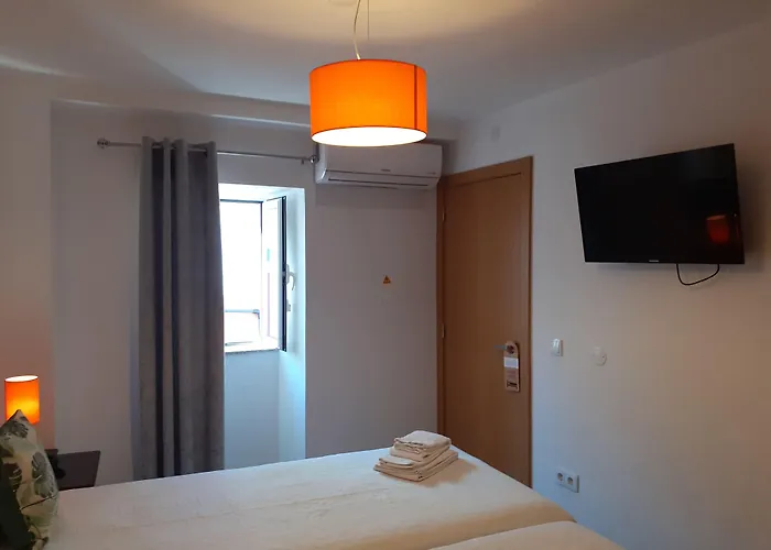 Largo Da Fonte 3* Sertã